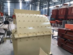 生物質(zhì)秸稈粉碎機(jī)